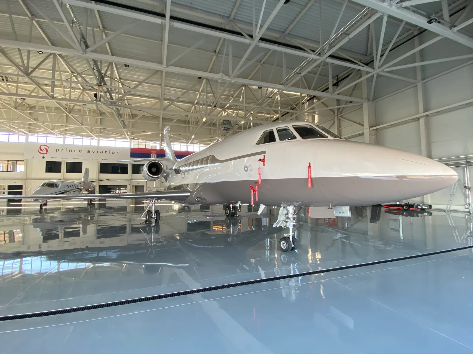 Prince Aviation - Aerodrom – 1