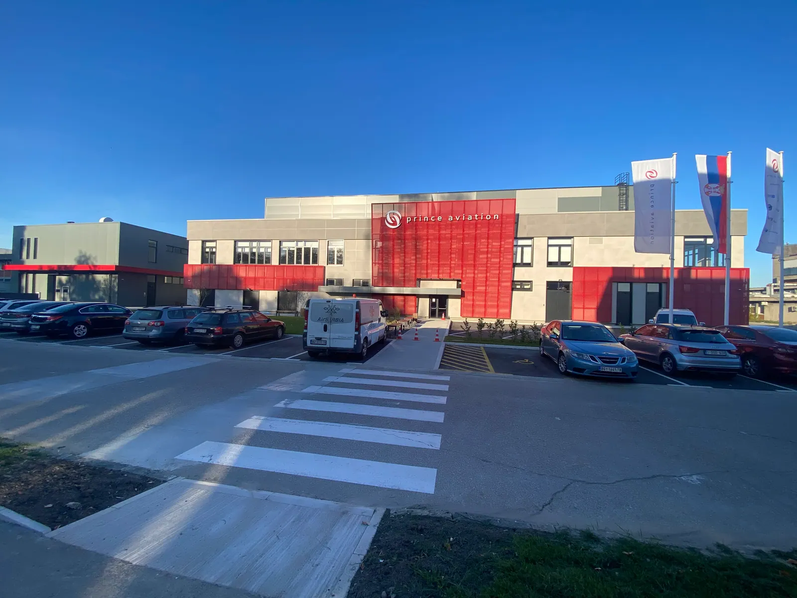 Prince Aviation - Aerodrom – 7
